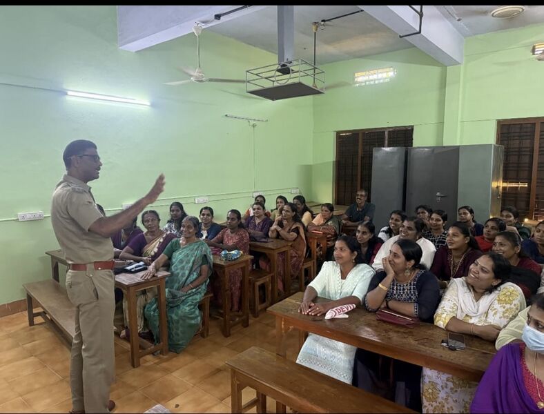 പ്രമാണം:36033 SPC meeting.jpg