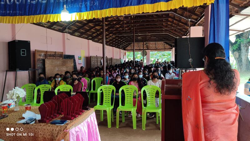 പ്രമാണം:39055 j1.jpg