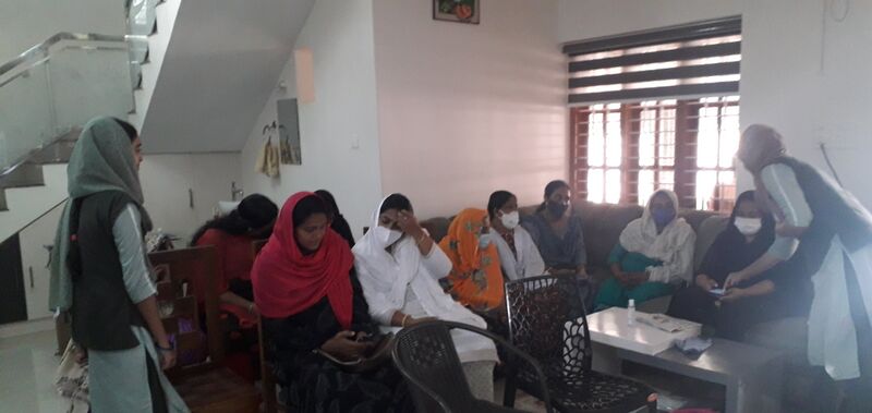 പ്രമാണം:40023-Little kites ammaariyan 1.jpg