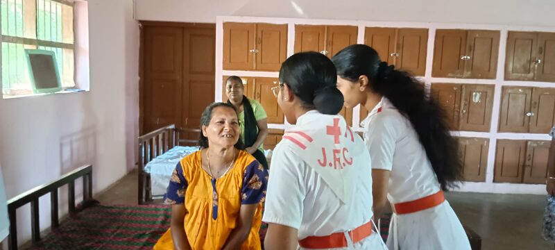പ്രമാണം:Jrc visit04.jpg