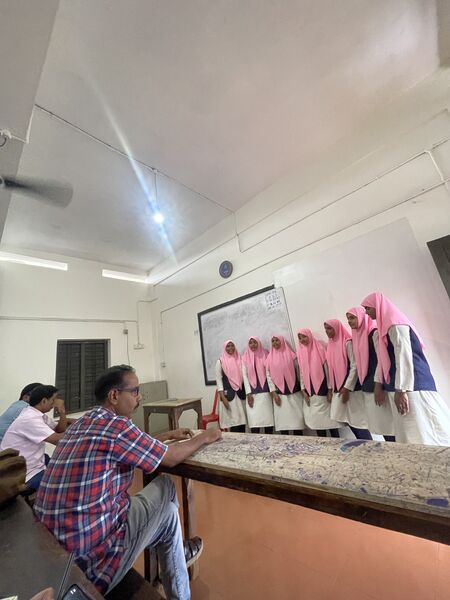 പ്രമാണം:19009-deshabhakyhi ganam.jpg