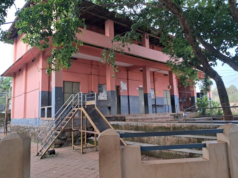 പ്രമാണം:19867 LPplayarea.jpeg