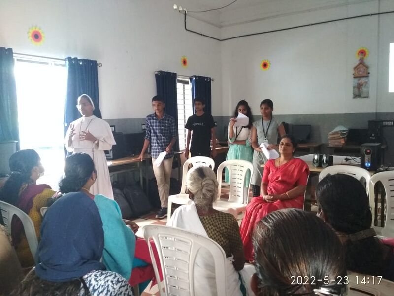 പ്രമാണം:25042-ekm-lkcs22-5 - Bindhu Issac.jpg