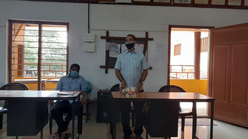 പ്രമാണം:33056 13hs.jpg