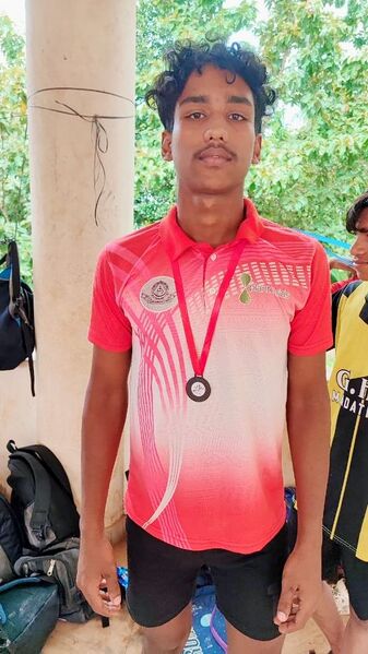 പ്രമാണം:42030 anjith.jpg