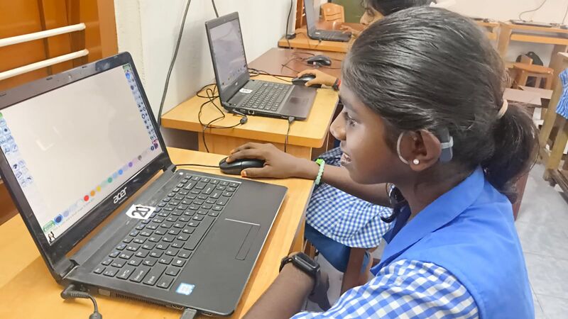 പ്രമാണം:44013-ഭിന്നശേഷി ക്ലാസ്4.jpeg