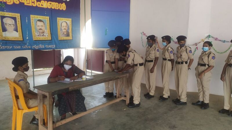 പ്രമാണം:44049 spc10.jpg