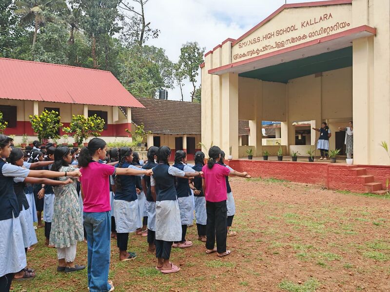 പ്രമാണം:45027 freedomfest pledge3.jpg