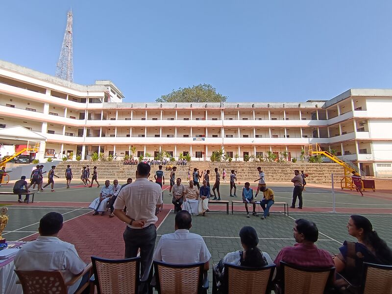 പ്രമാണം:Basket ball.....jpg