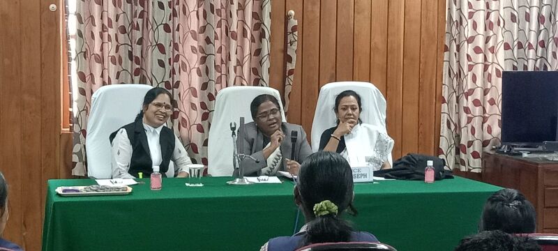 പ്രമാണം:HIGH COURT TOUR 1.jpg