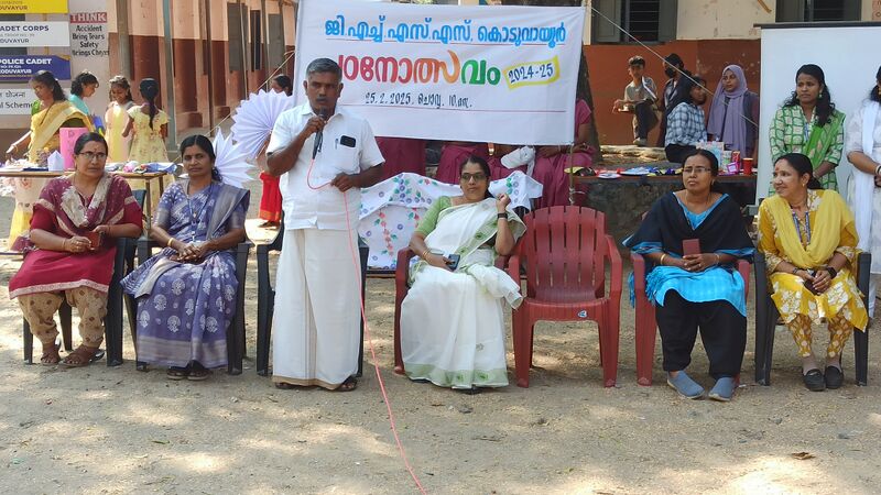 പ്രമാണം:Padanolsavam inauguration.jpeg