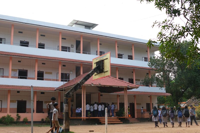 പ്രമാണം:17079building.jpeg