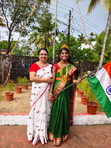 പ്രമാണം:26004 aug 15 25 1.jpeg