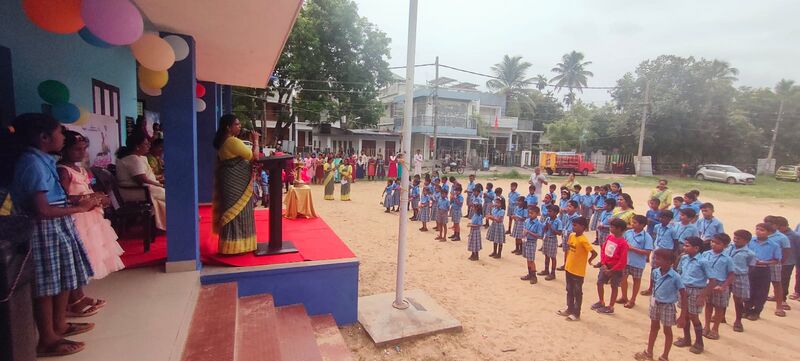 പ്രമാണം:26257 school assembly.jpeg
