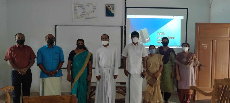 പ്രമാണം:33056 hightech53.jpg