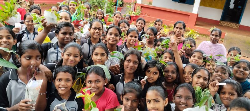 പ്രമാണം:33070 changathi kootam.jpg