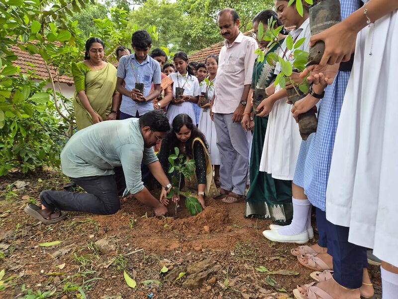 പ്രമാണം:43018 enviornment day 2.jpeg