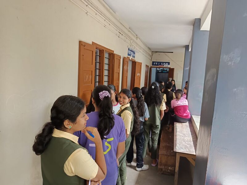 പ്രമാണം:43035 apt2.jpg