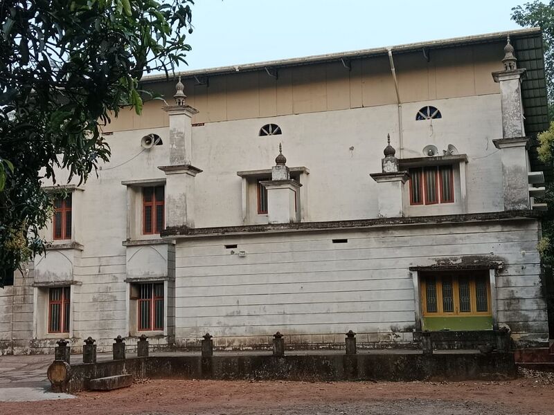 പ്രമാണം:51045-NECHULLY jumamasjid.jpeg