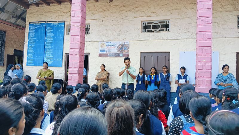 പ്രമാണം:31066 Nature day 2025 01.jpg