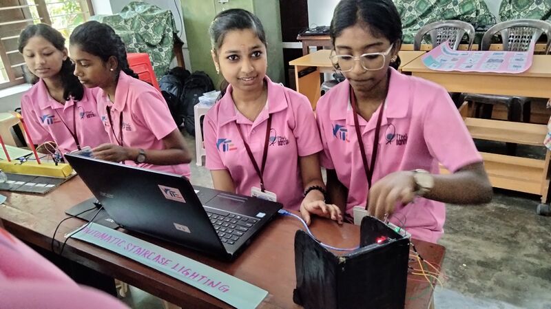 പ്രമാണം:43031 ROBO FEST 2.jpg