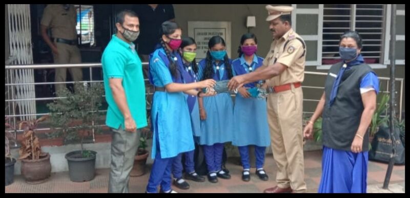 പ്രമാണം:48001 112.jpeg