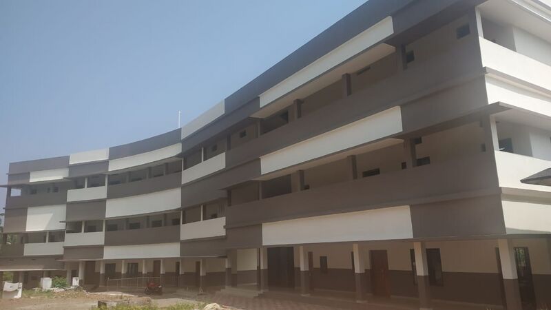 പ്രമാണം:Alanallur school 2.jpg