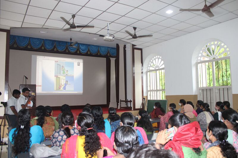 പ്രമാണം:Cyber 5.jpg