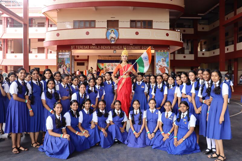 പ്രമാണം:Independence8 2704 13006.JPG