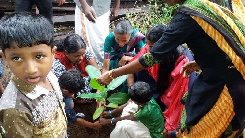 പ്രമാണം:Jun 5.jpg
