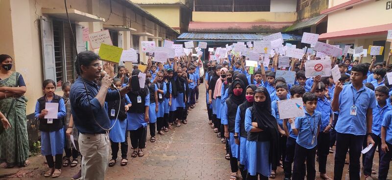 പ്രമാണം:11453 hiro5.jpeg