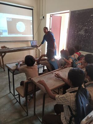 17004 hitech class.jpg