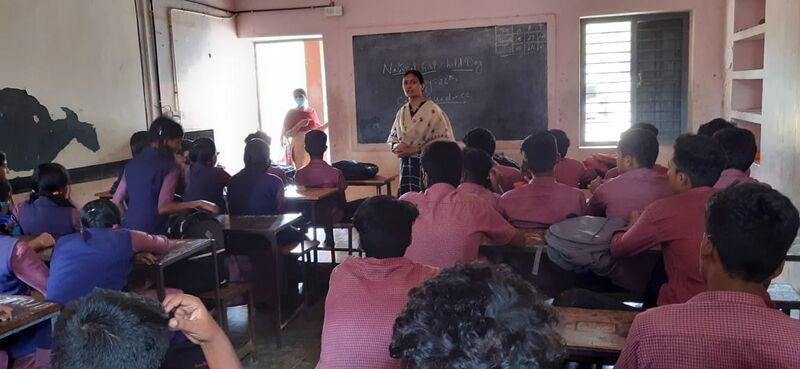 പ്രമാണം:21068 balikadinam3.jpeg