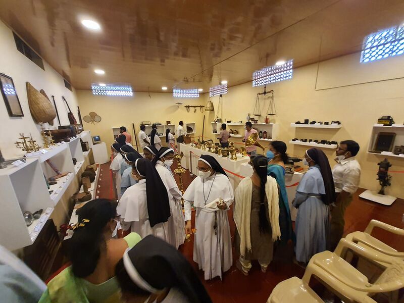 പ്രമാണം:25024 mus (6).jpg