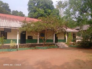 32342 school building.jpg