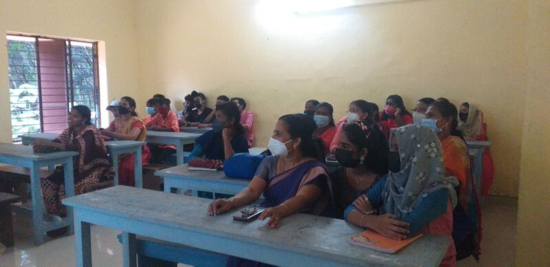 പ്രമാണം:42086 4.jpg