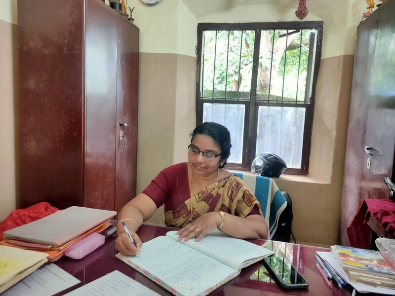 പ്രമാണം:44555 hm.jpg