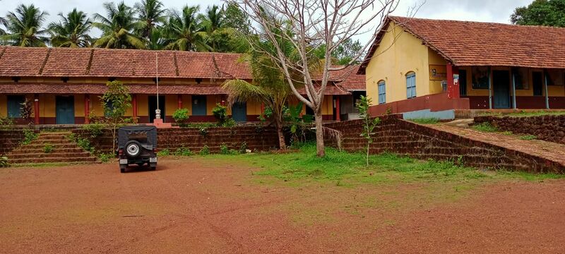 പ്രമാണം:AKMMAUPS PAIKA.jpg