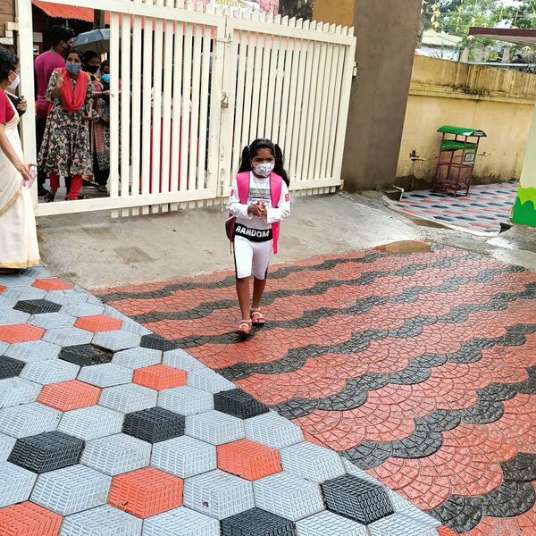 പ്രമാണം:BS21 TVM 42548 3.jpg