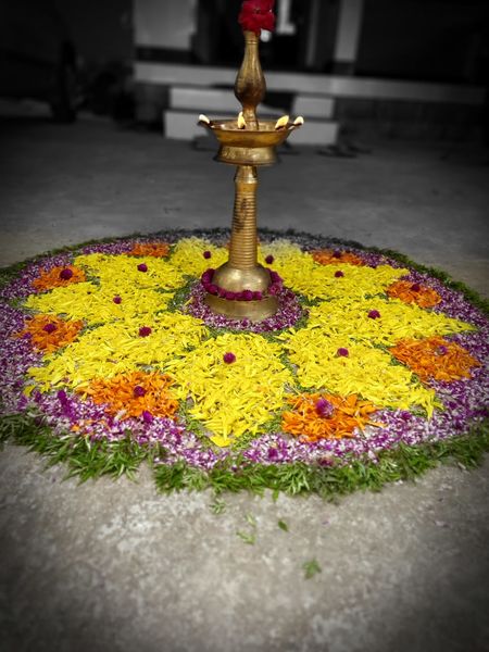 പ്രമാണം:Pookalam at home1.jpg