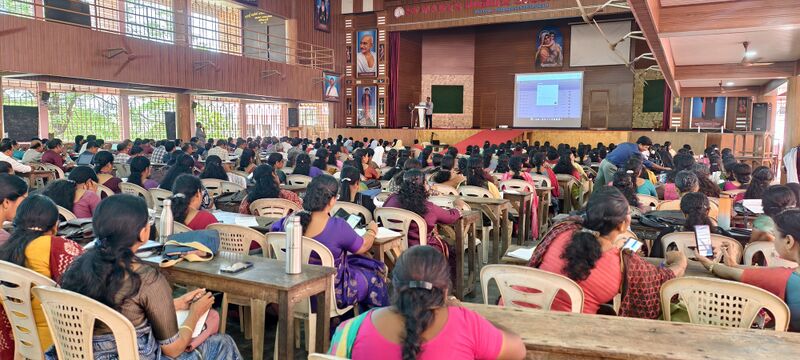 പ്രമാണം:TVM HS HM5.jpg