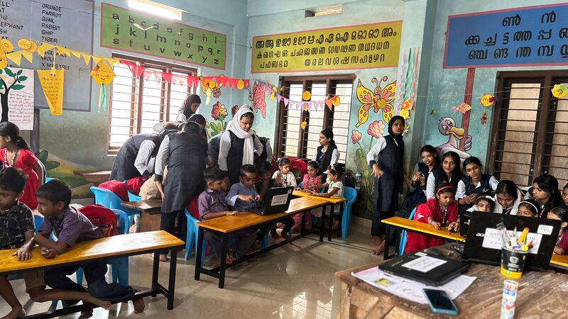 പ്രമാണം:18028 lp school training.jpg