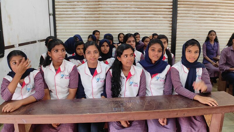 പ്രമാണം:18073 uniform launching cermony.jpg