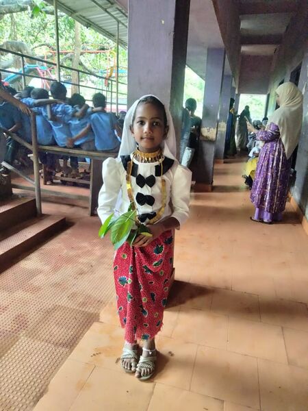 പ്രമാണം:19826 basheerdinam 6.jpeg