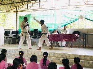 24062-selfdefence.jpg