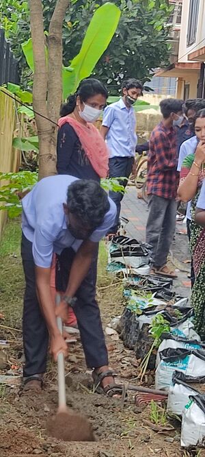 26090 ecoclub1-2.jpg