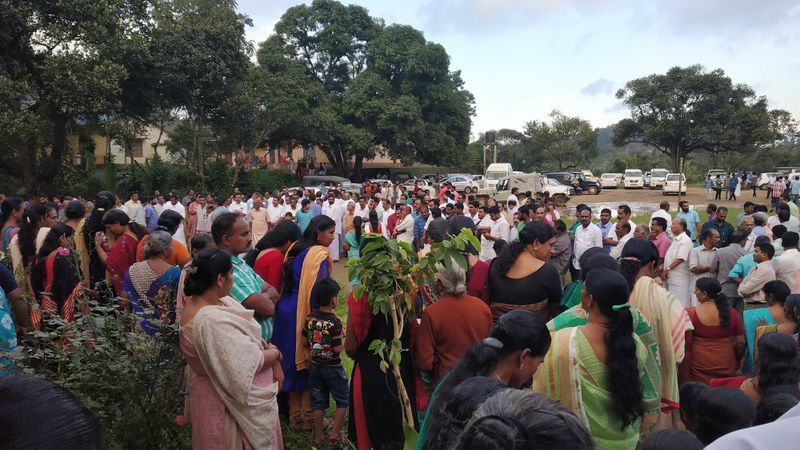 പ്രമാണം:30065 209 public.jpg