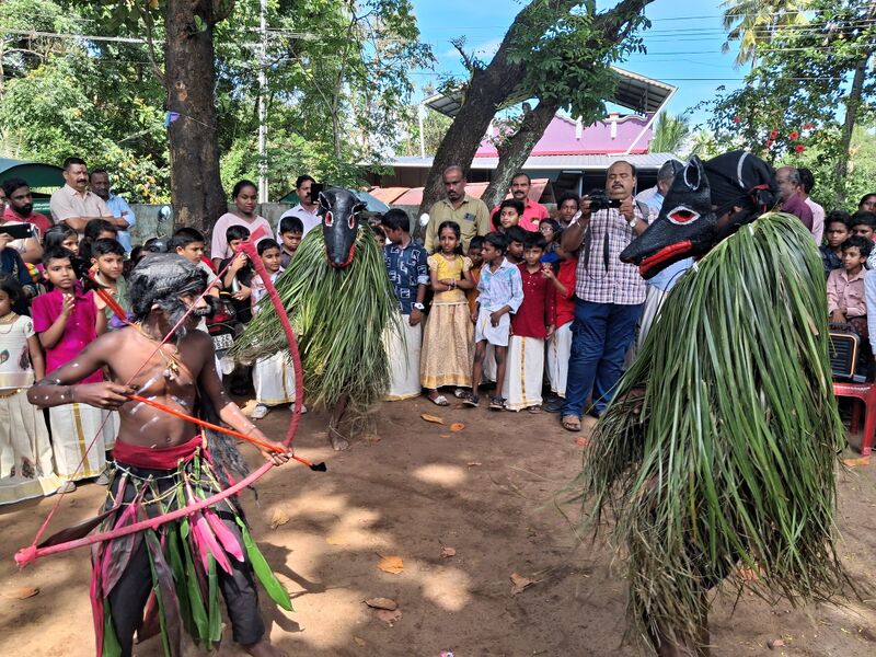 പ്രമാണം:41409 Onam Karadikali 2025 3.jpg