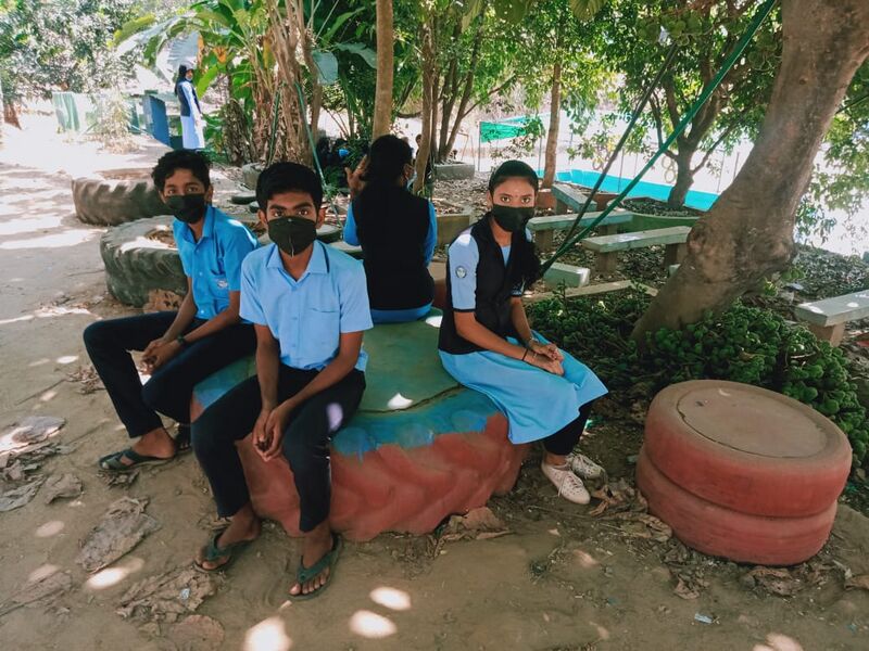 പ്രമാണം:47045-jcb 4.jpeg