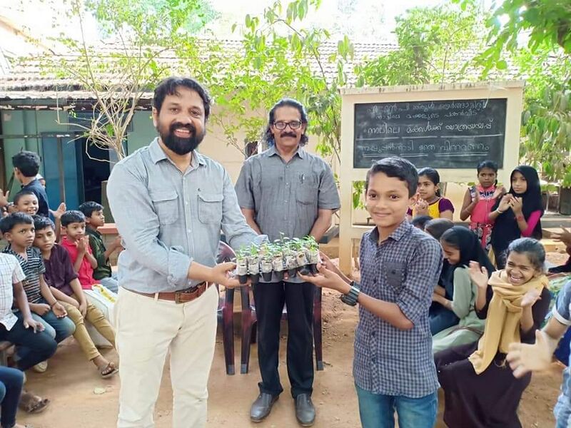 പ്രമാണം:48230-special sentoff 1.jpg